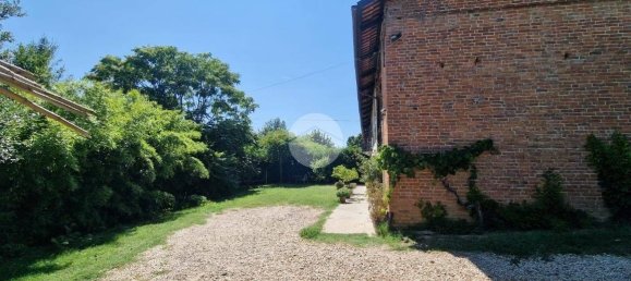 3 bedrooms House in Villafranca d'Asti, Italy No. 270117 27