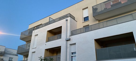 2 chambres Appartement à Saran, France No. 40627 3