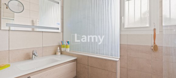 3 chambres Maison à Miribel, France No. 238789 6