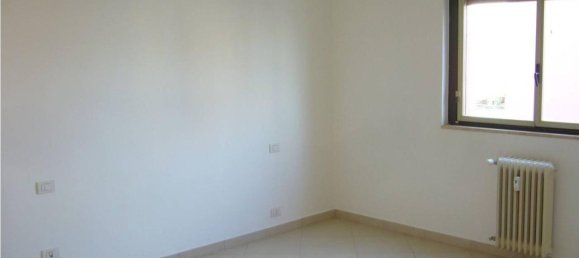 3-salle Appartement à Casamassima, Italy No. 142198 12