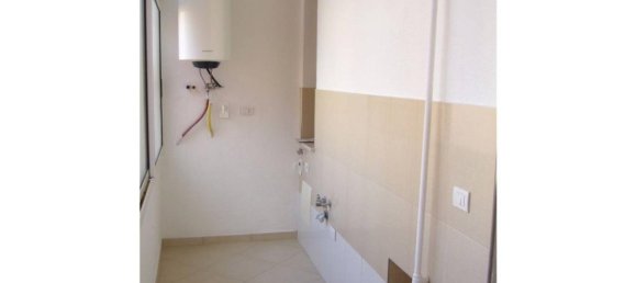 3-salle Appartement à Casamassima, Italy No. 142198 9