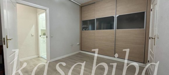 4 bedrooms Apartment in Alicante, Spain No. 70104 11