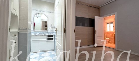 4 bedrooms Apartment in Alicante, Spain No. 70104 32