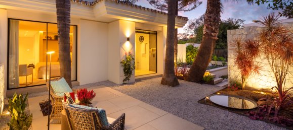 5 bedrooms Villa in Marbella, Spain No. 96684 10