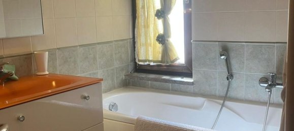 Casa de 4 dormitorios en Nepi, Italy No. 369827 19