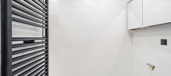 Apartamento de 3 dormitorios en Hernals, Austria No. 179381 4