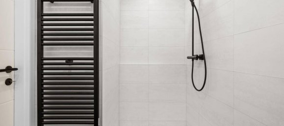 Apartamento de 3 dormitorios en Hernals, Austria No. 179381 3