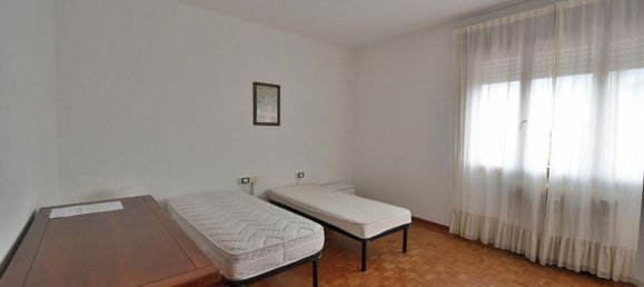 4 rooms Apartment in Bassano del Grappa, Italy No. 178170 3