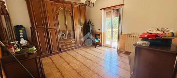 3 bedrooms Apartment in Aprilia, Italy No. 372142 9