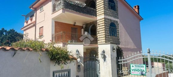 3 bedrooms Apartment in Aprilia, Italy No. 372142 18