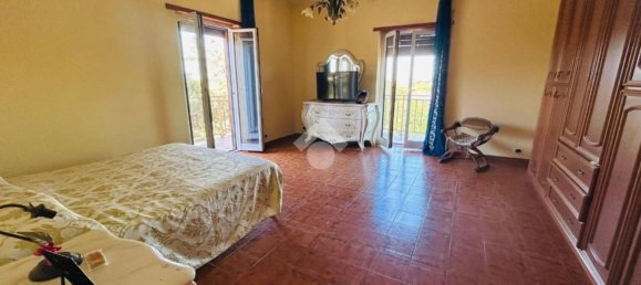 3 bedrooms Apartment in Aprilia, Italy No. 372142 7