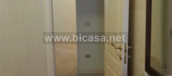3 bedrooms Apartment in Pesaro, Italy No. 325782 2