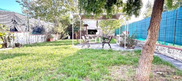 6 bedrooms House in Castelnuovo Magra, Italy No. 314279 9