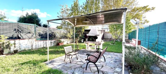 6 bedrooms House in Castelnuovo Magra, Italy No. 314279 8