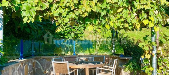 4 غرف نوم فيلا في Cadegliano-Viconago, Italy رقم 314118 20