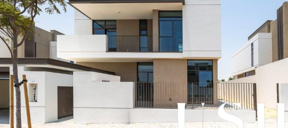 Villa de 4 dormitorios en Al Furjan, UAE No. 101762 2