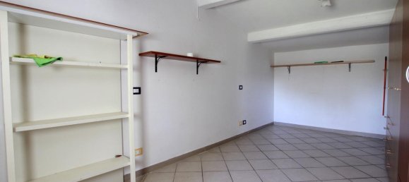 2 bedrooms Apartment in Monteroni d'Arbia, Italy No. 47027 11