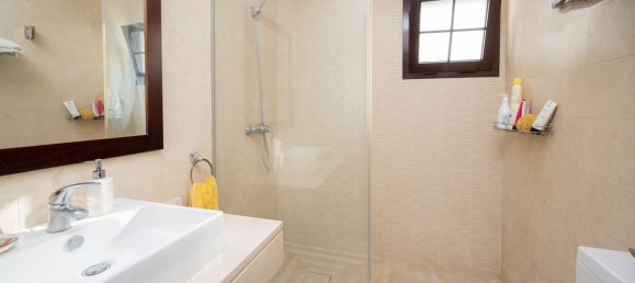 2 chambres Penthouse à Marbella, Spain No. 36239 48