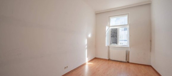2 rooms Apartment in Brigittenau, Austria No. 130907 3