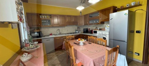 Apartamento de 4 habitaciónes en Vignola, Italy No. 28667 4