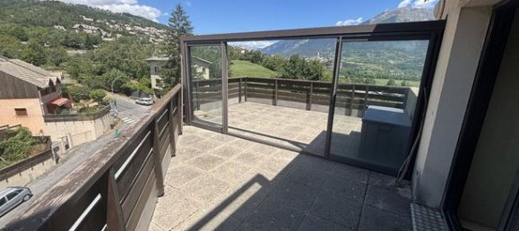 2 chambres Appartement à Embrun, France No. 307798 2