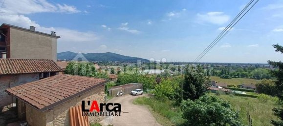 4 bedrooms House in Cenate Sotto, Italy No. 318017 7