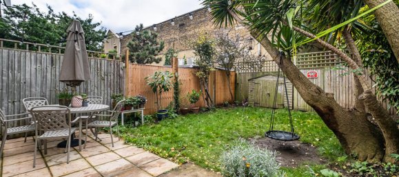 3 bedrooms Commercial property in London, United Kingdom No. 14060 11