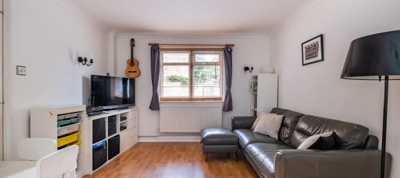 3 bedrooms Commercial property in London, United Kingdom No. 14060 13