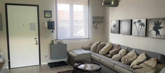 4 bedrooms Villa in Gazzola, Italy No. 380684 8