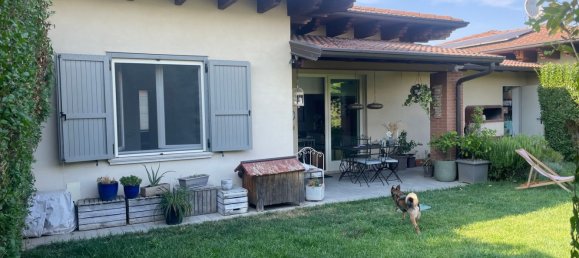 4 bedrooms Villa in Gazzola, Italy No. 380684 2