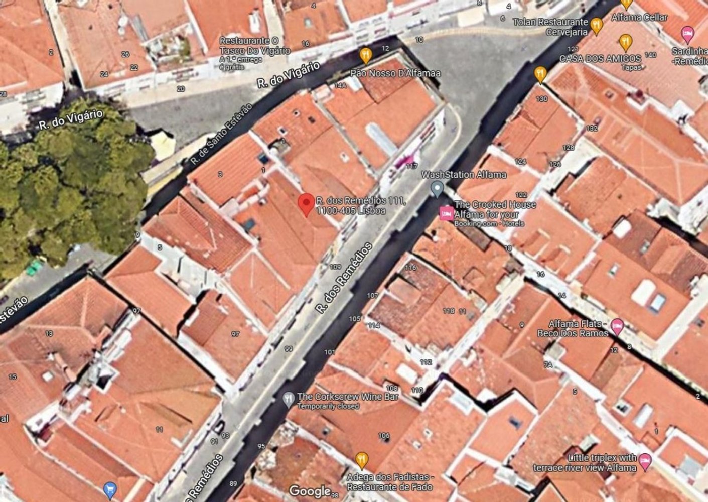 360m² Building in Lisbon, Portugal No. 84359