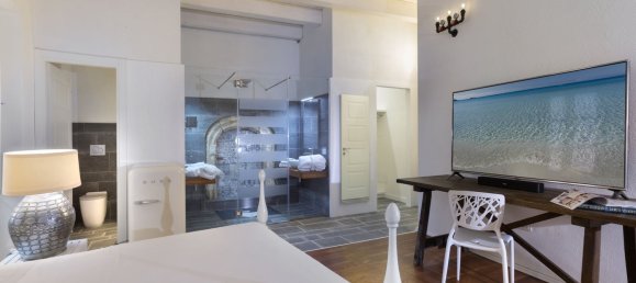 300m² Building in Cagliari, Italy No. 290062 13