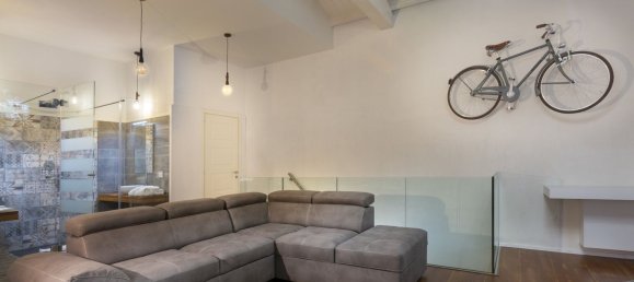 300m² Building in Cagliari, Italy No. 290062 24