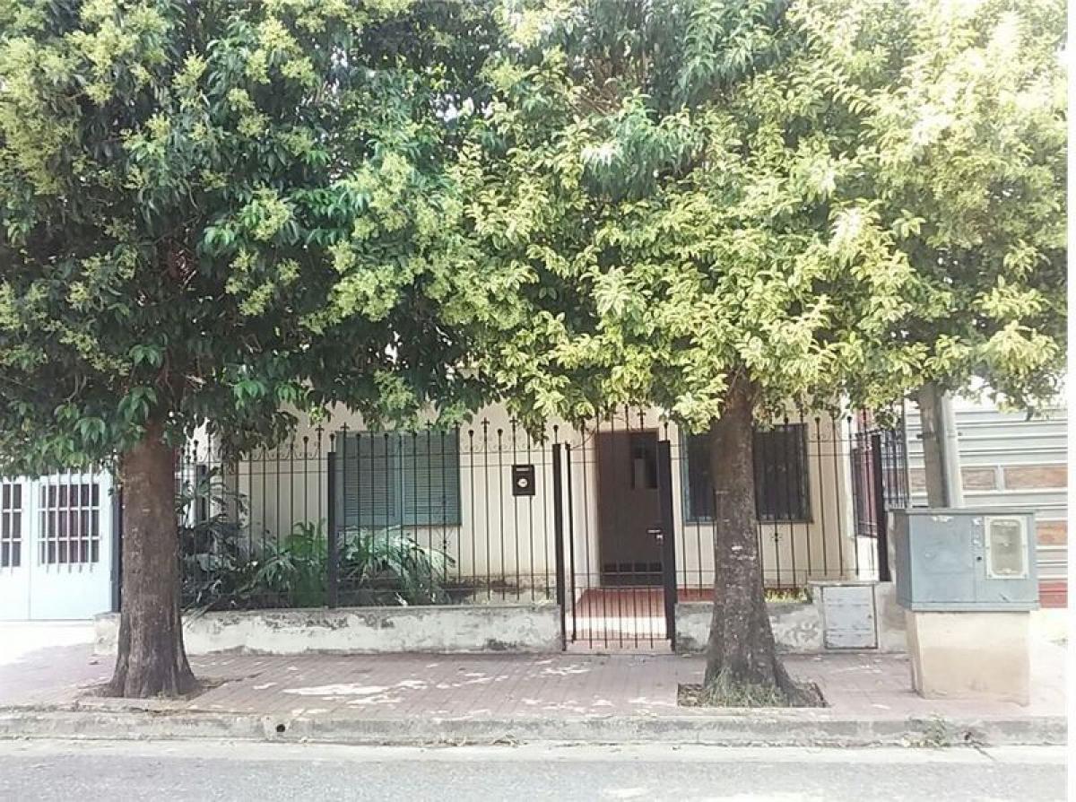 Дом с 5 спальнями в Кордоба, Аргентина № 63187