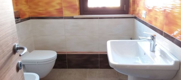 4 bedrooms Apartment in Altidona, Italy No. 372959 11