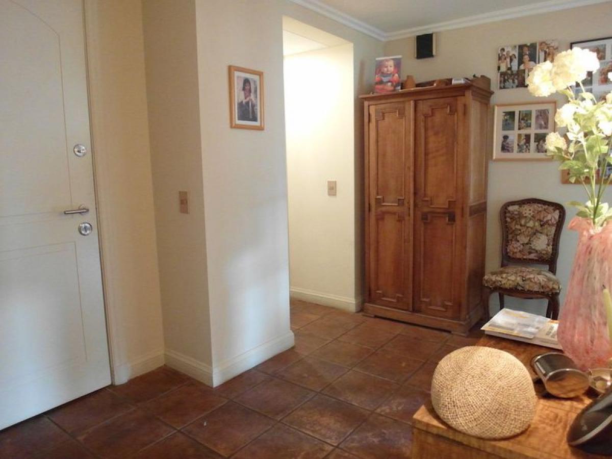 4 bedrooms Apartment in Santiago, Chile No. 5249
