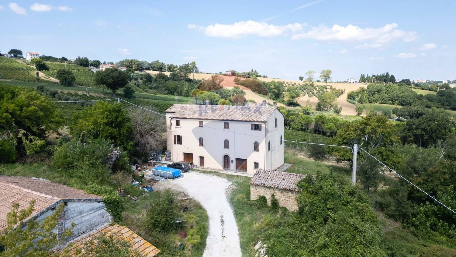 8 bedrooms House in Cupramontana, Italy No. 318269