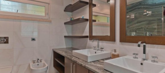 4 bedrooms House in Almada, Portugal No. 111210 14