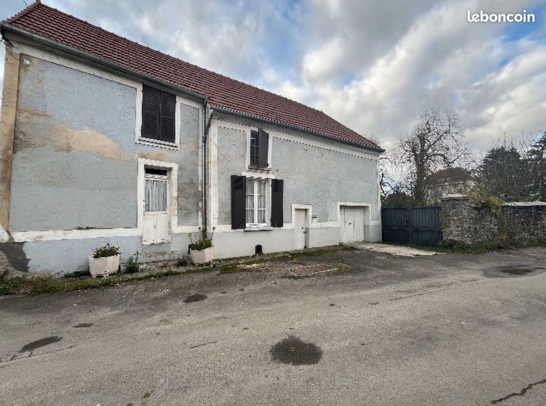 3 Schlafzimmer Haus in La Ferte-sous-Jouarre, France, Nr. 177229