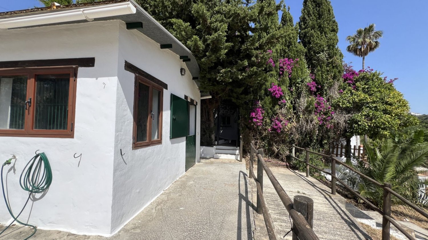 Casa de 3 dormitorios en La Duquesa, Spain No. 51193