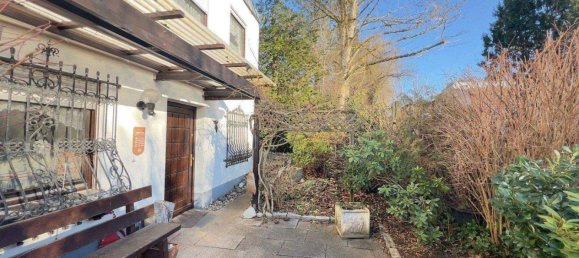 Adosado de 6 habitaciónes en Nurnberger Land, Germany No. 257889 11