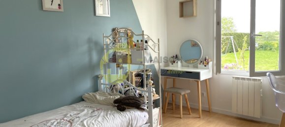 4 chambres Maison à Saint-Amand-Montrond, France No. 50955 8