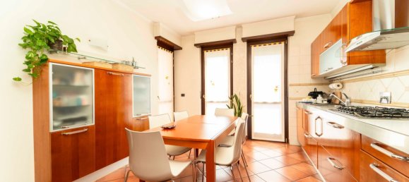 7 bedrooms Duplex in Vinovo, Italy No. 380320 14