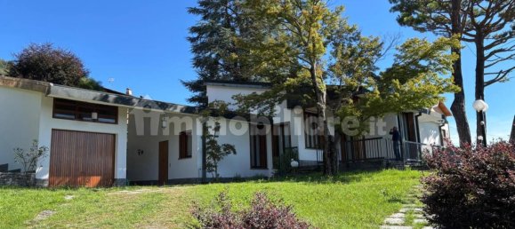 5 bedrooms Villa in Induno Olona, Italy No. 360427 14