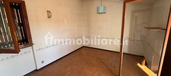 5 bedrooms Villa in Induno Olona, Italy No. 360427 3