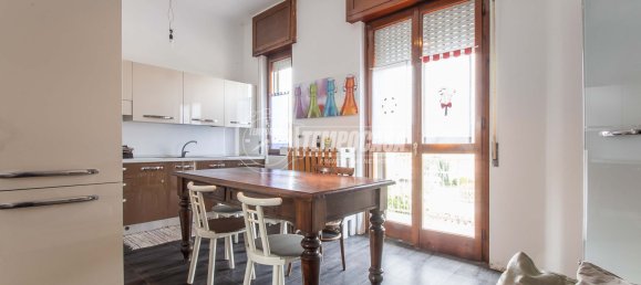 4غرفة فيلا في San Giorgio su Legnano, Italy رقم 85856 20