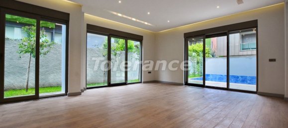 Villa 6+1 in Antalya, Turkey No. 26869 5