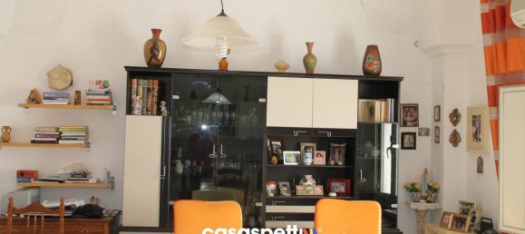 3 bedrooms Apartment in Lizzano, Italy No. 33548 14