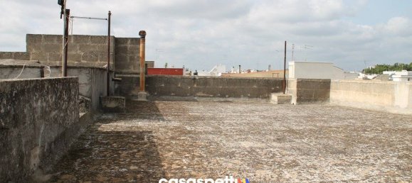 3 bedrooms Apartment in Lizzano, Italy No. 33548 7