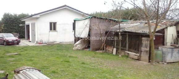 7 rooms House in Casale sul Sile, Italy No. 235946 10